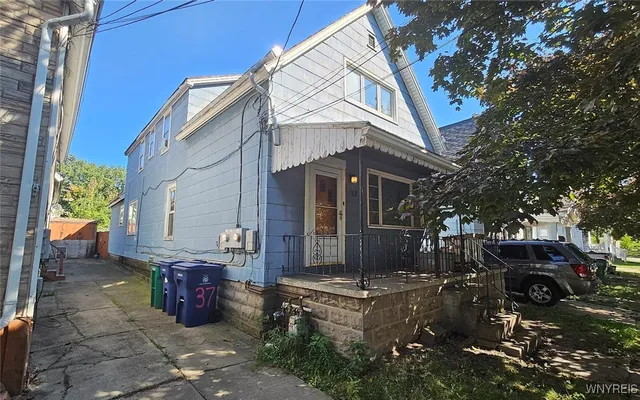 $79,900 | 33 Schiller Street, Buffalo, NY 14206