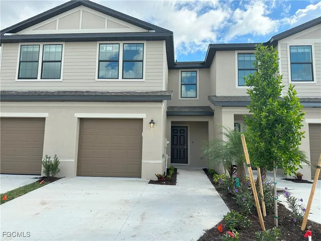 $1,895 | 14237 Oviedo Place, Fort Myers, FL 33905