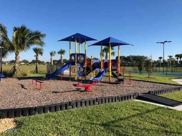 $1,895 | 14237 Oviedo Place, Fort Myers, FL 33905