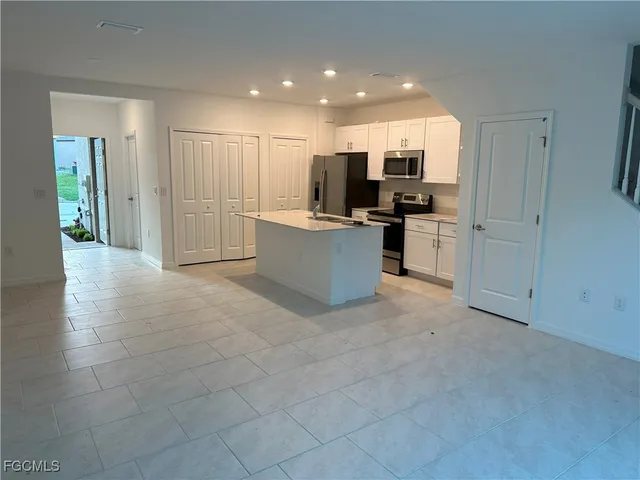 $1,895 | 14237 Oviedo Place, Fort Myers, FL 33905