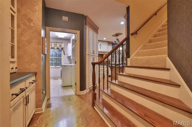 $1,275,000 | 29 Country Club View, Edwardsville, IL 62025