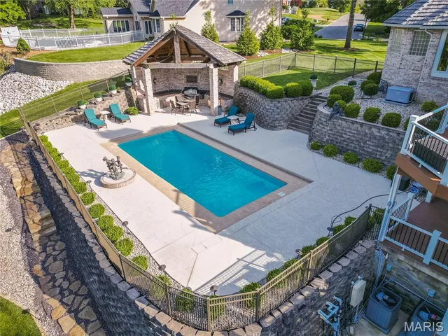 $1,275,000 | 29 Country Club View, Edwardsville, IL 62025