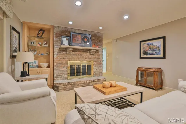 $1,275,000 | 29 Country Club View, Edwardsville, IL 62025