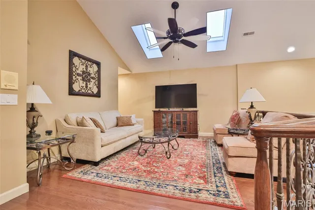 $1,275,000 | 29 Country Club View, Edwardsville, IL 62025