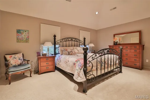 $1,275,000 | 29 Country Club View, Edwardsville, IL 62025