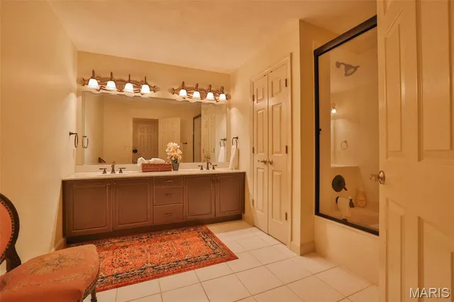 $1,275,000 | 29 Country Club View, Edwardsville, IL 62025