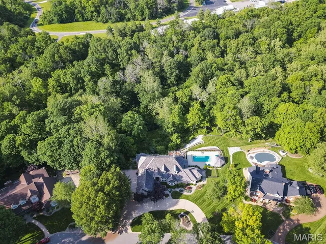 $1,275,000 | 29 Country Club View, Edwardsville, IL 62025
