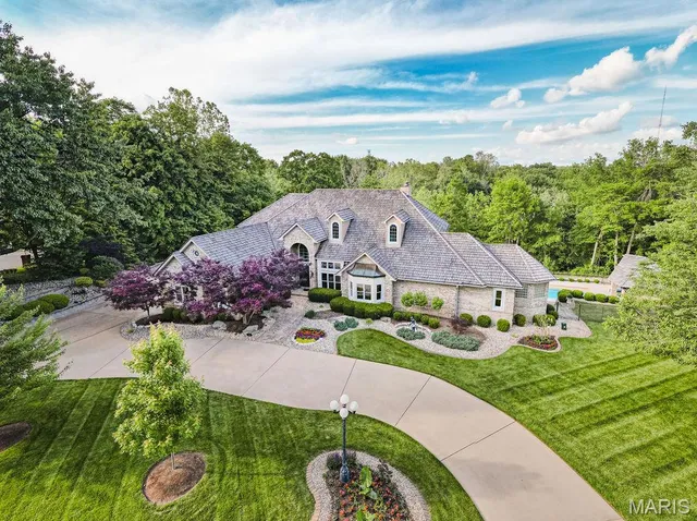 $1,275,000 | 29 Country Club View, Edwardsville, IL 62025
