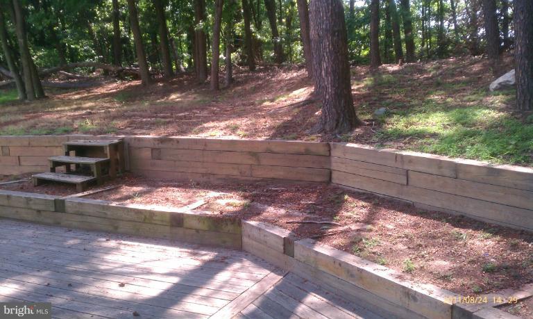 8000 Craddock Road Greenbelt, MD 20770 - Photo 3 of 7 Exterior (Rear)