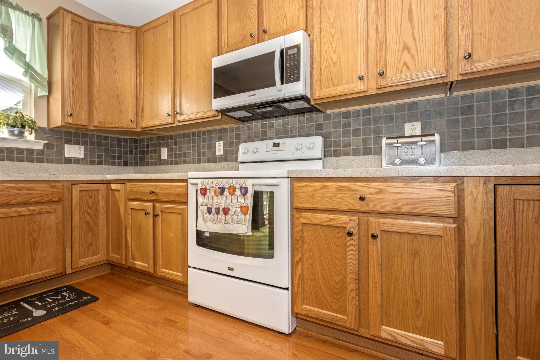 605 Amberfield Road Frederick, MD 21703 - Photo 13 of 47