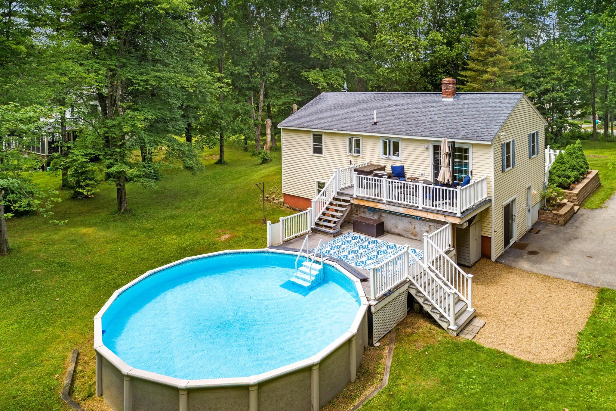 41 Barretts Hill Road Hudson, NH 03051 - Photo 2 of 40