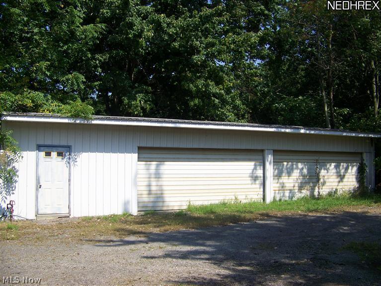 8115 West Calla Road Canfield, OH 44406 - Photo 22 of 25 FOUR CAR GARAGE
