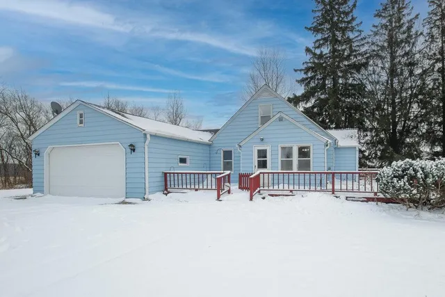 $295,000 | 870 155th Street, Amery, WI 54001
