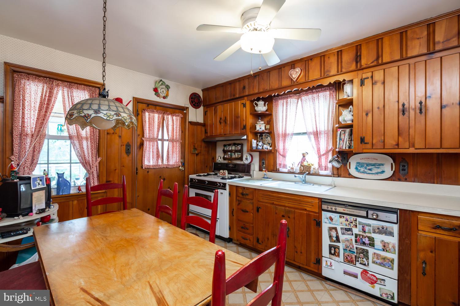 93 Rodmor Road Havertown, PA 19083 - Photo 11 of 25