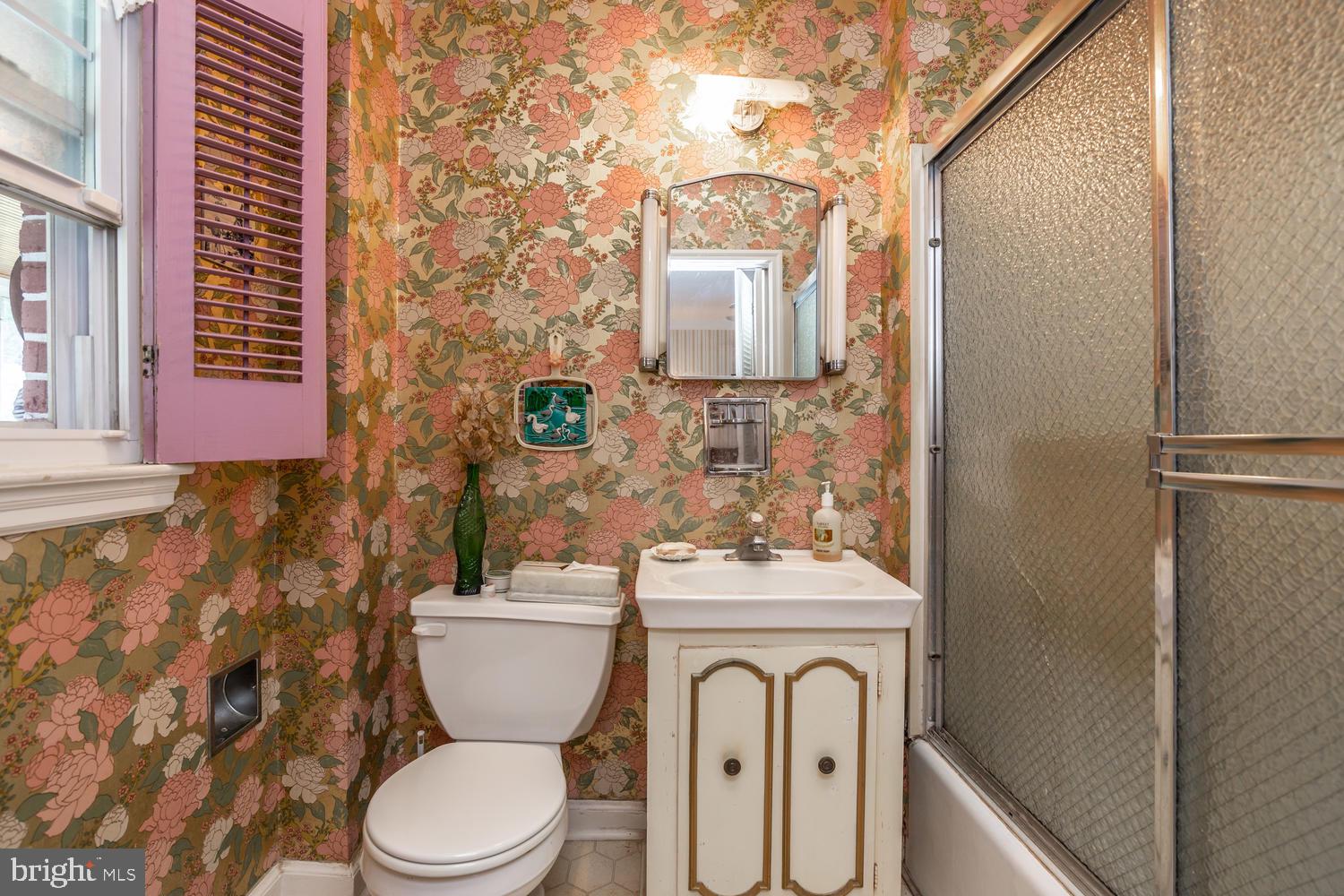 93 Rodmor Road Havertown, PA 19083 - Photo 18 of 25 Master Bath