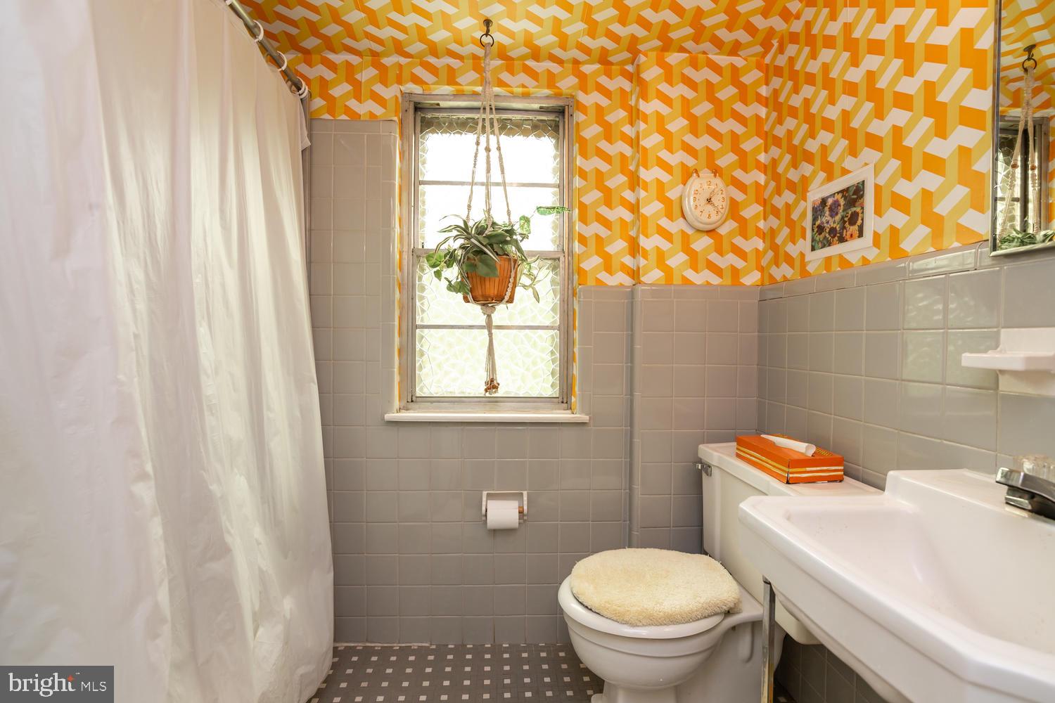 93 Rodmor Road Havertown, PA 19083 - Photo 23 of 25