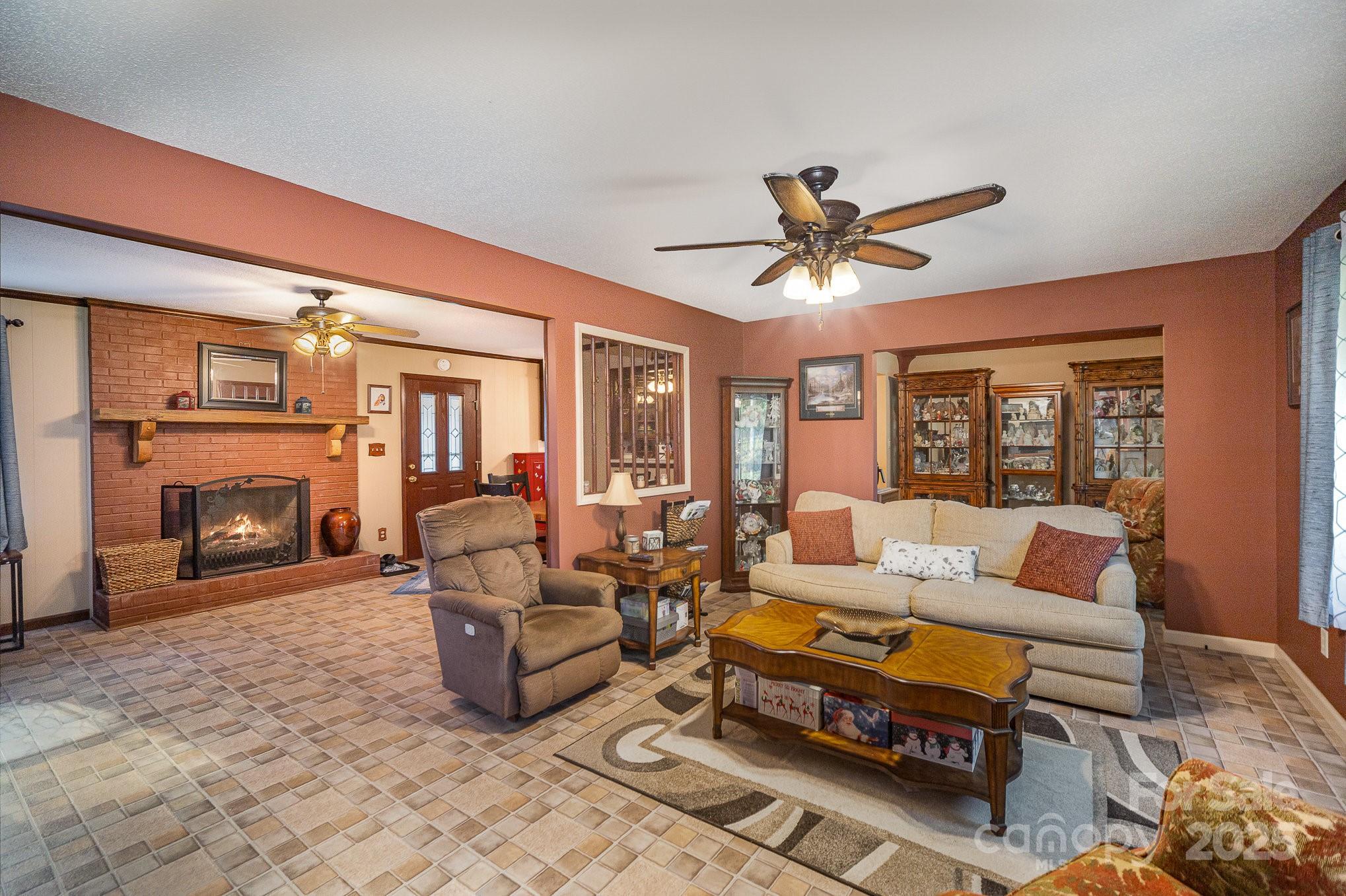 753 Briarfield Road Rock Hill, SC 29730 - Photo 13 of 39 Gallery Image 13