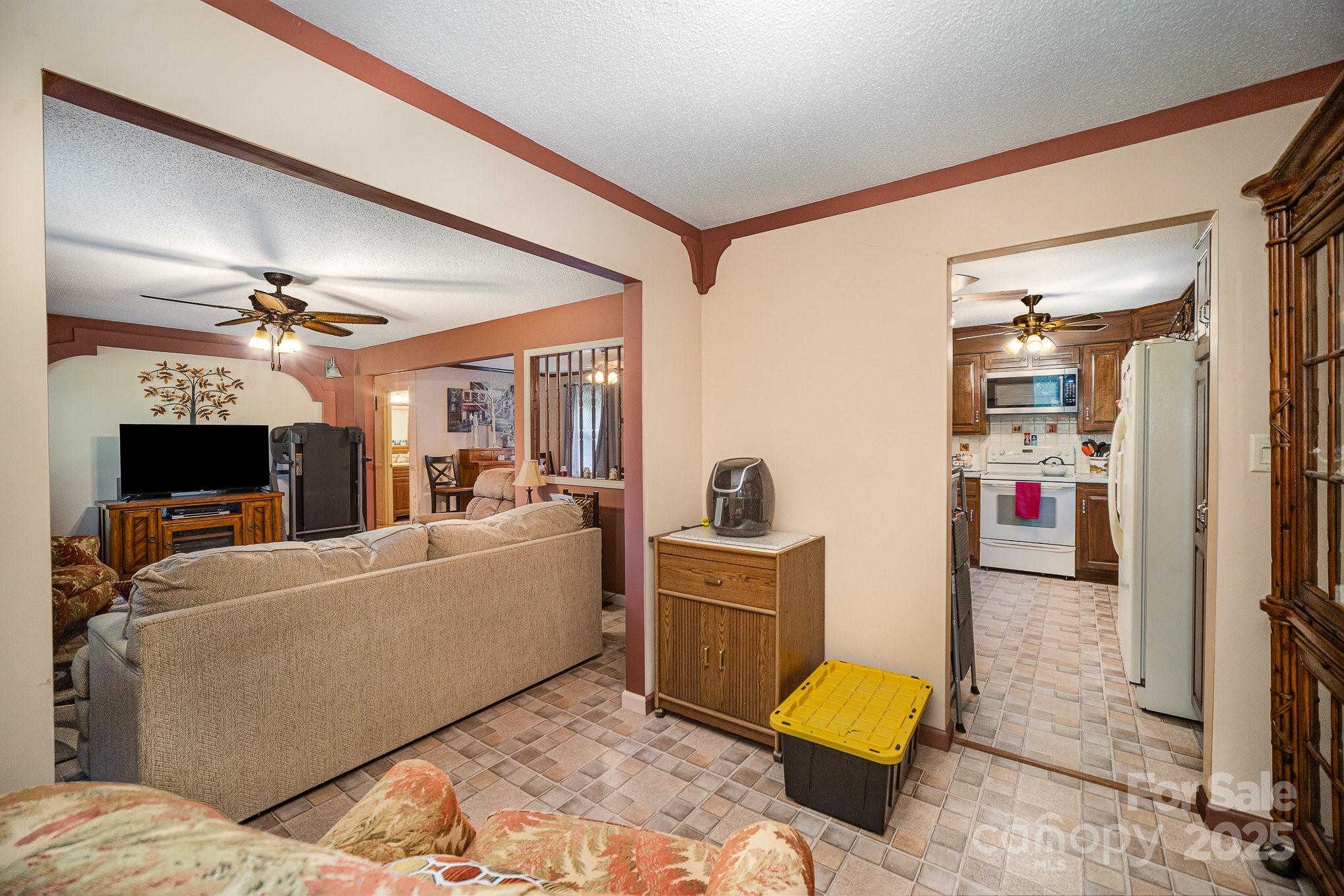 753 Briarfield Road Rock Hill, SC 29730 - Photo 18 of 39 Gallery Image 18