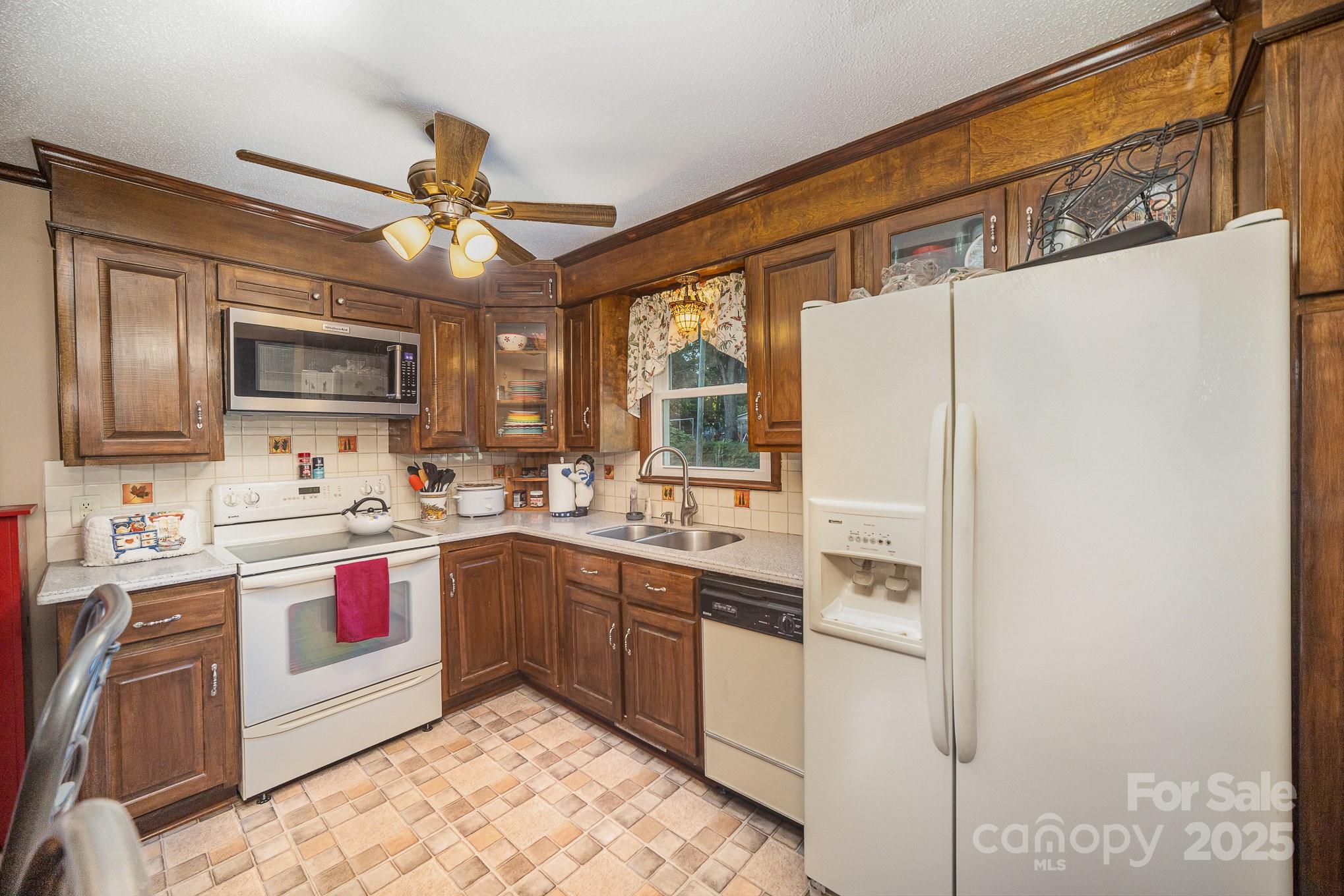 753 Briarfield Road Rock Hill, SC 29730 - Photo 22 of 39 Gallery Image 22