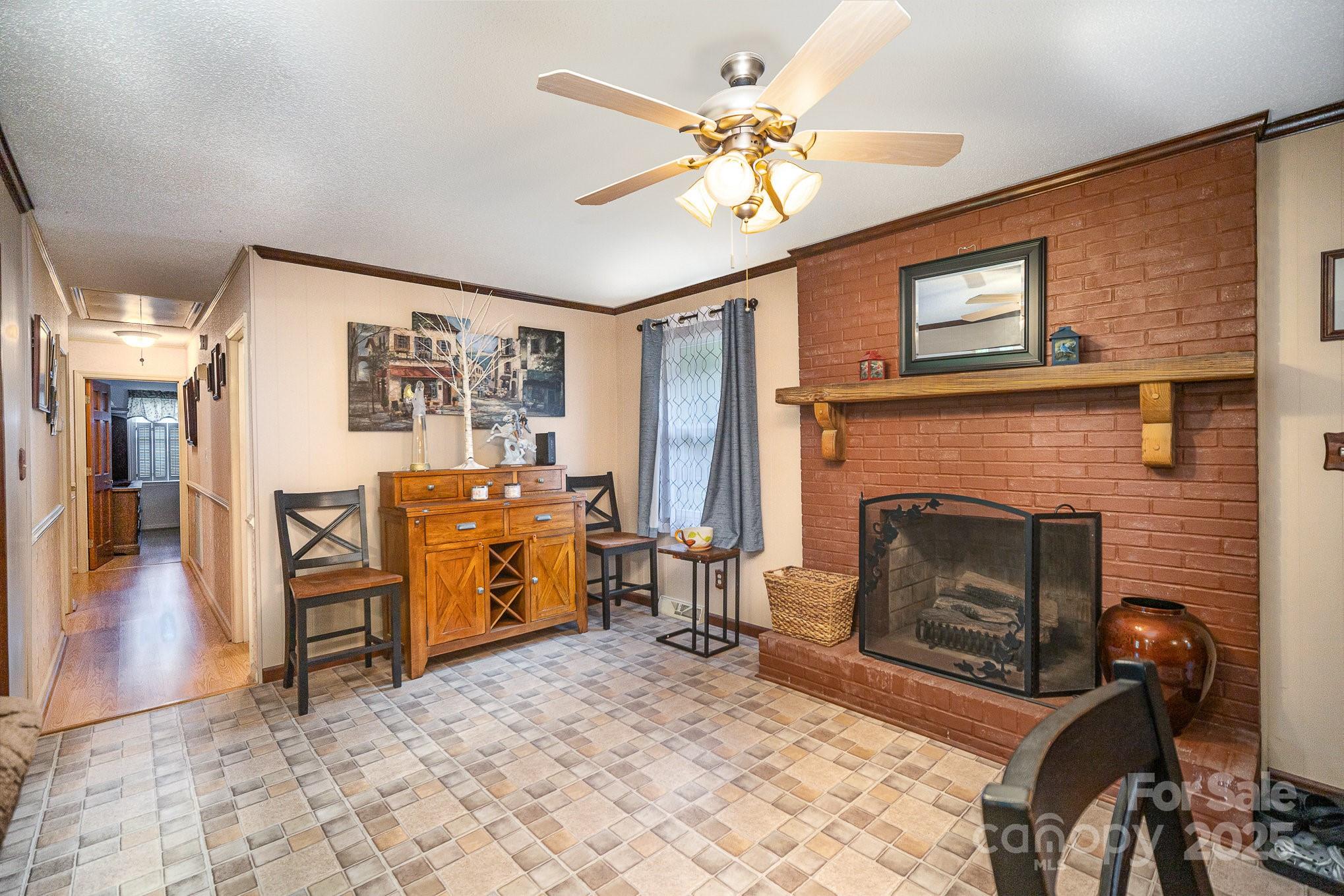 753 Briarfield Road Rock Hill, SC 29730 - Photo 4 of 39 Gallery Image 4