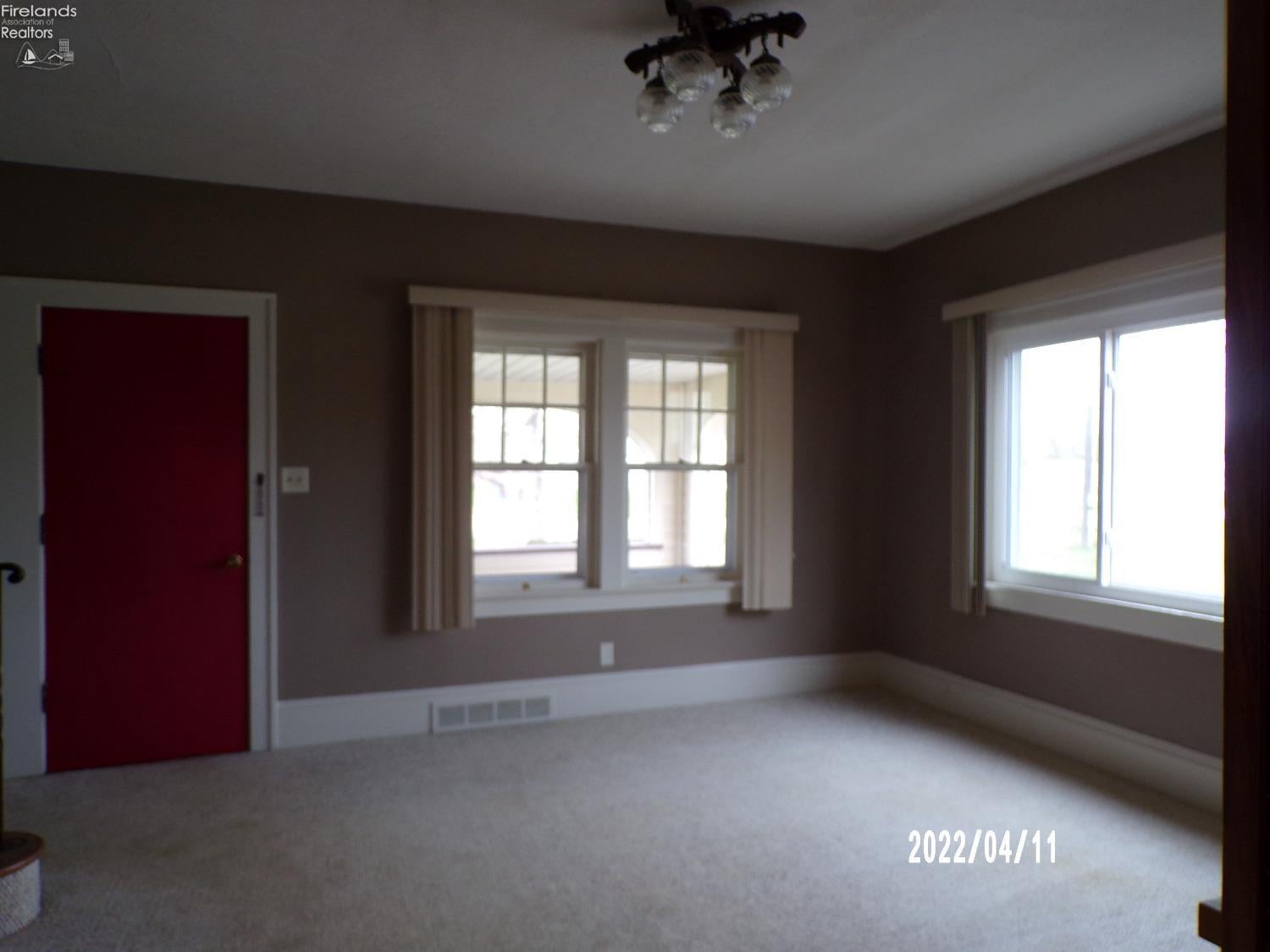451 South Shock Road Fremont, OH 43420 - Photo 5 of 15 Gallery Image 5