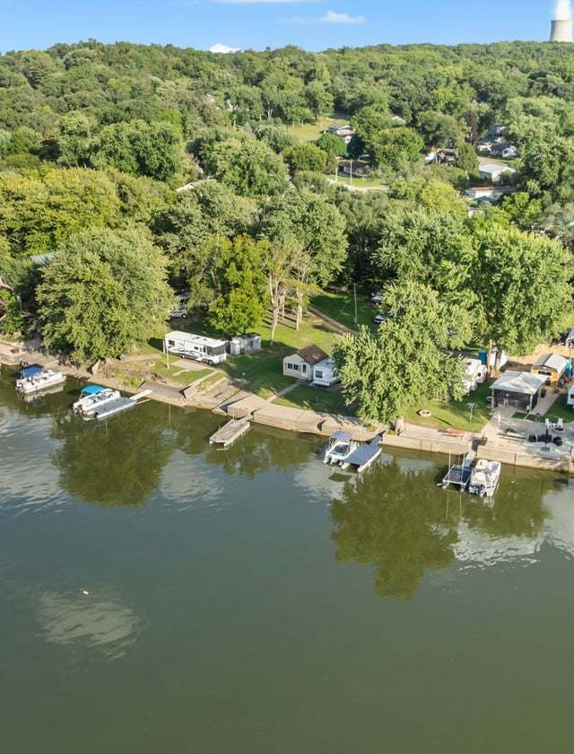 1246 North River Road Byron, IL 61010 - Photo 8 of 19 Gallery Image 8