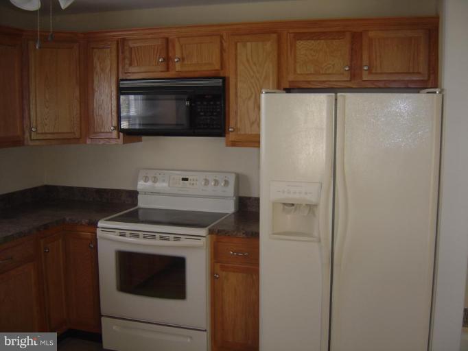 538 Poole Road Westminster, MD 21157 - Photo 13 of 30 Kitchen