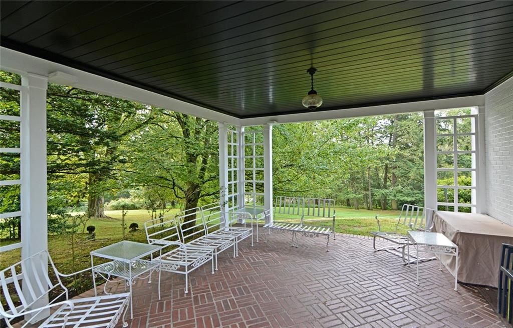 407 Rhodora Lane Pittsburgh, PA 15238 - Photo 24 of 48 a house view with a garden space