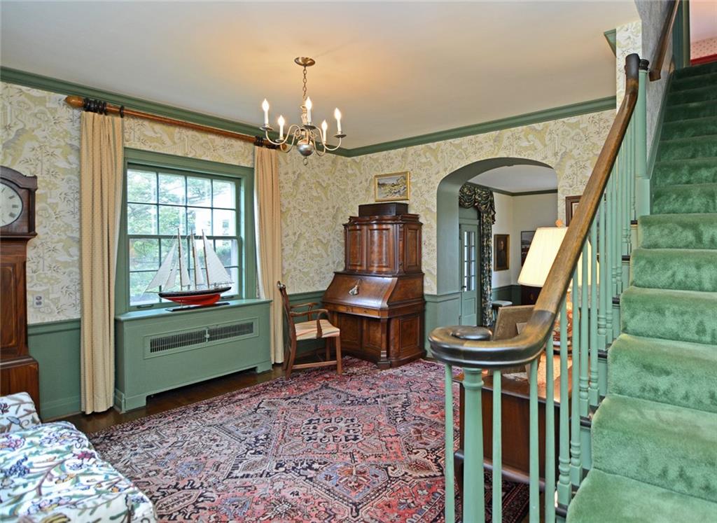 407 Rhodora Lane Pittsburgh, PA 15238 - Photo 25 of 48 a room with musical instrument windows and furniture