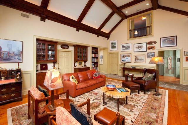 407 Rhodora Lane Pittsburgh, PA 15238 - Photo 8 of 48 a living room with furniture and wooden floor