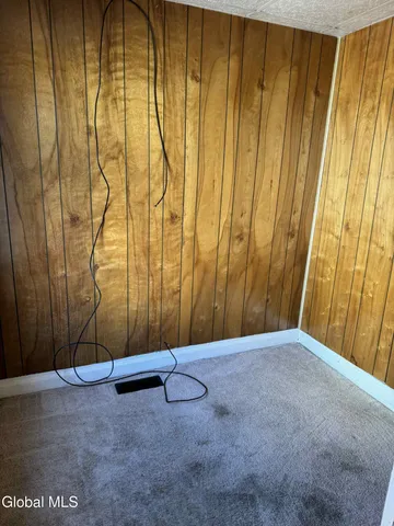 $105,000 | 104 Ida Street, Troy, NY 12180