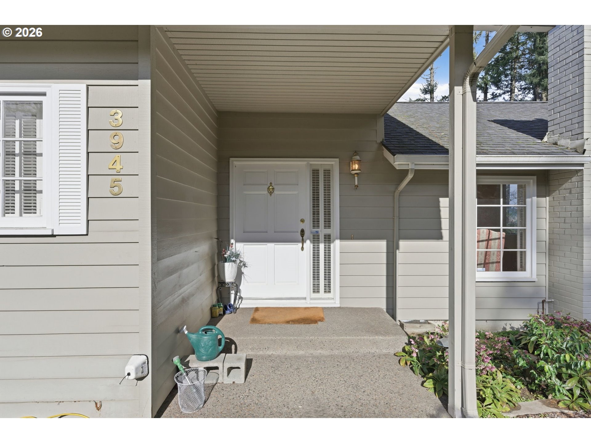 3945 Spring Boulevard Eugene, OR 97405 - Photo 6 of 48 Gallery Image 6