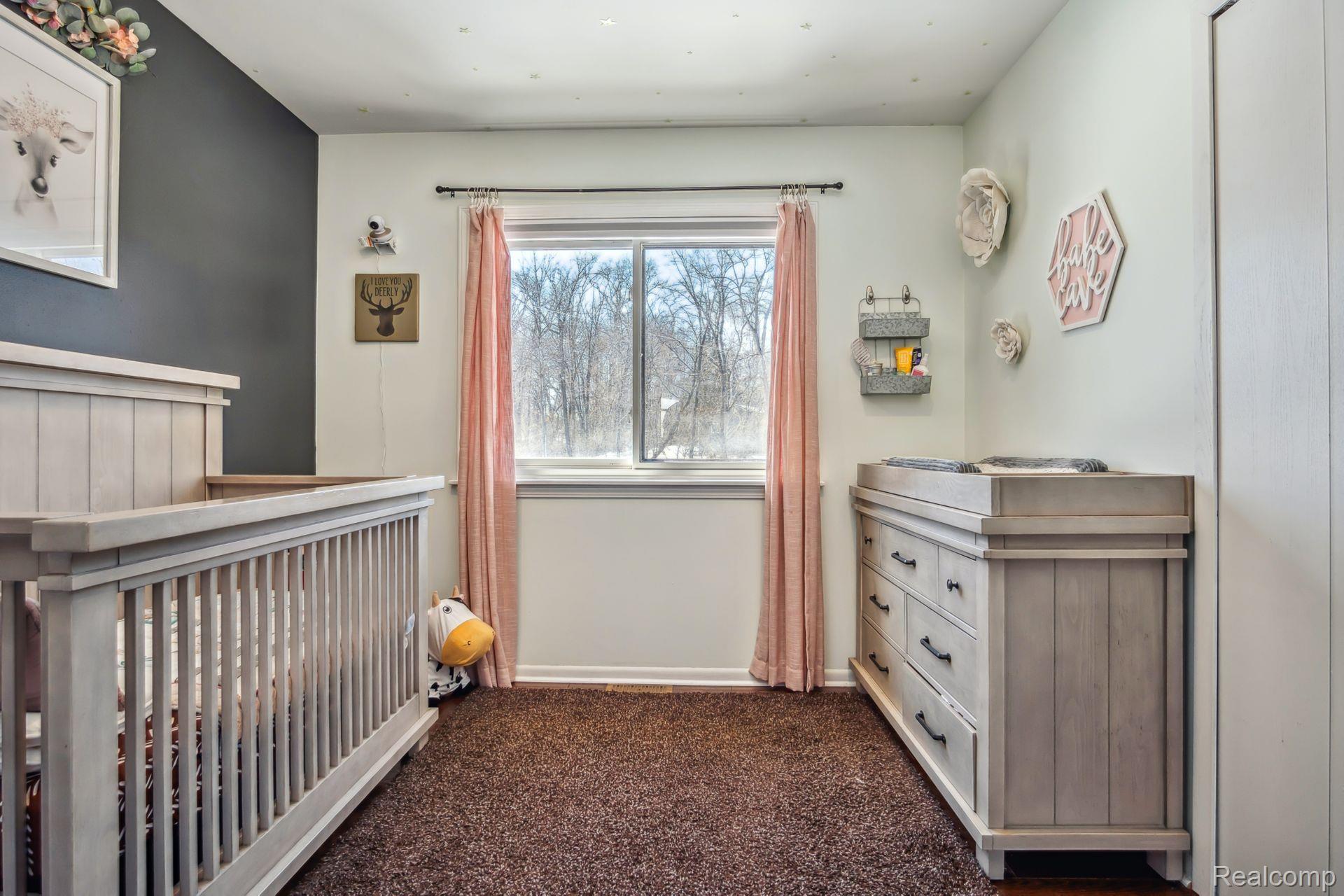 2718 Sexton Road Howell, MI 48843 - Photo 20 of 30 Bedroom 2