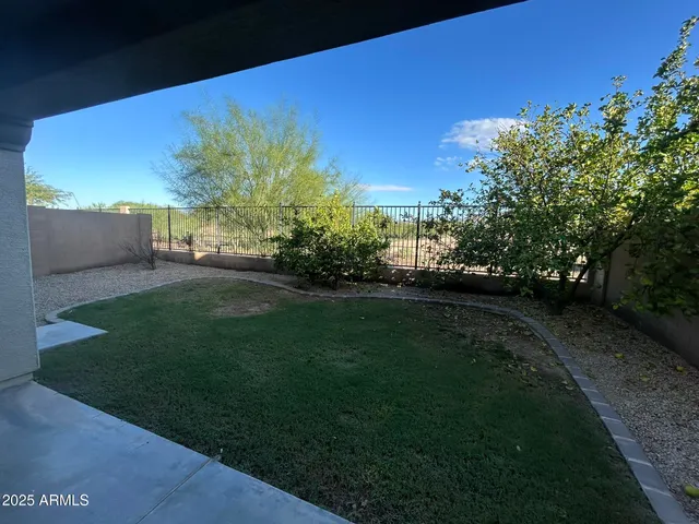 $2,325 | 8623 South 40th Drive, Laveen, AZ 85339