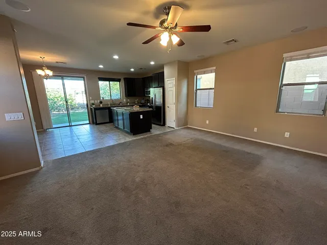 $2,325 | 8623 South 40th Drive, Laveen, AZ 85339