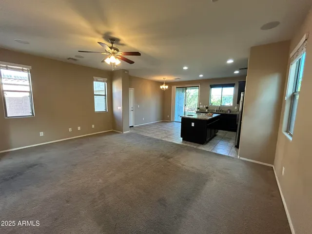 $2,325 | 8623 South 40th Drive, Laveen, AZ 85339