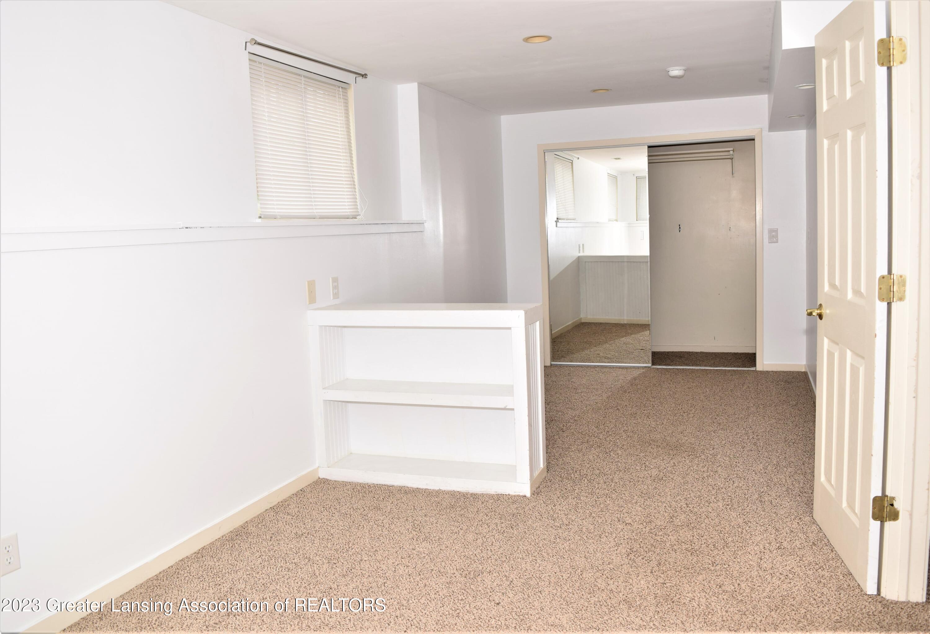 9129 Riverside Drive Grand Ledge, MI 48837 - Photo 32 of 55 DSC_0069