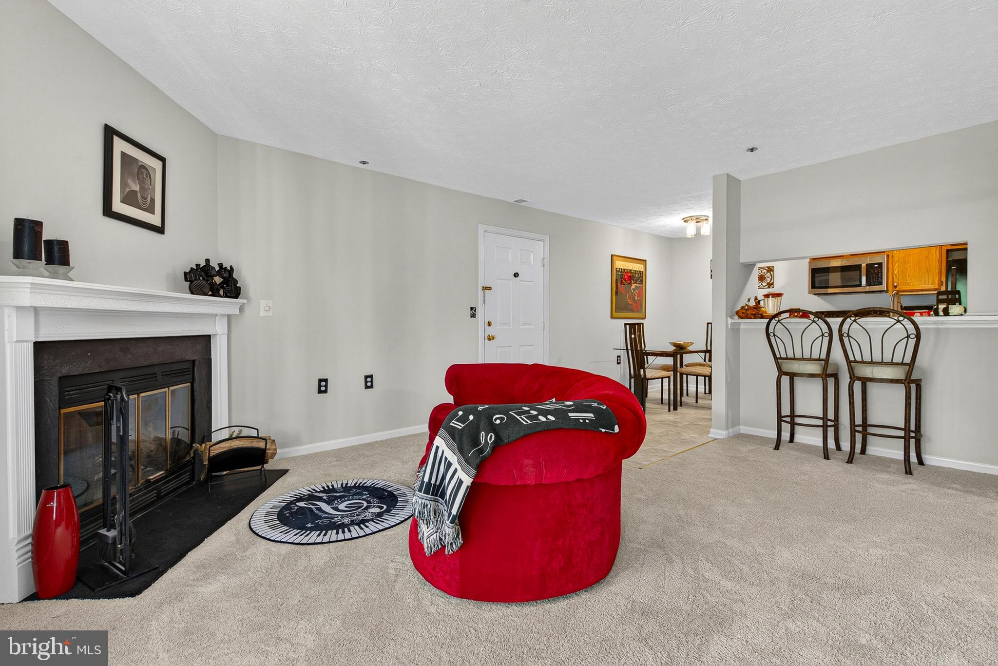 6415 Greenfield Road, Unit 1303 Elkridge, MD 21075 - Photo 6 of 25 Living Room with View of Breakfast Bar