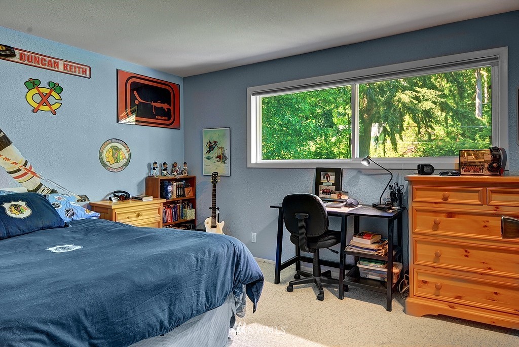 10201 Northeast Roberts Road Bainbridge Island, WA 98110 - Photo 18 of 18 Gallery Image 18