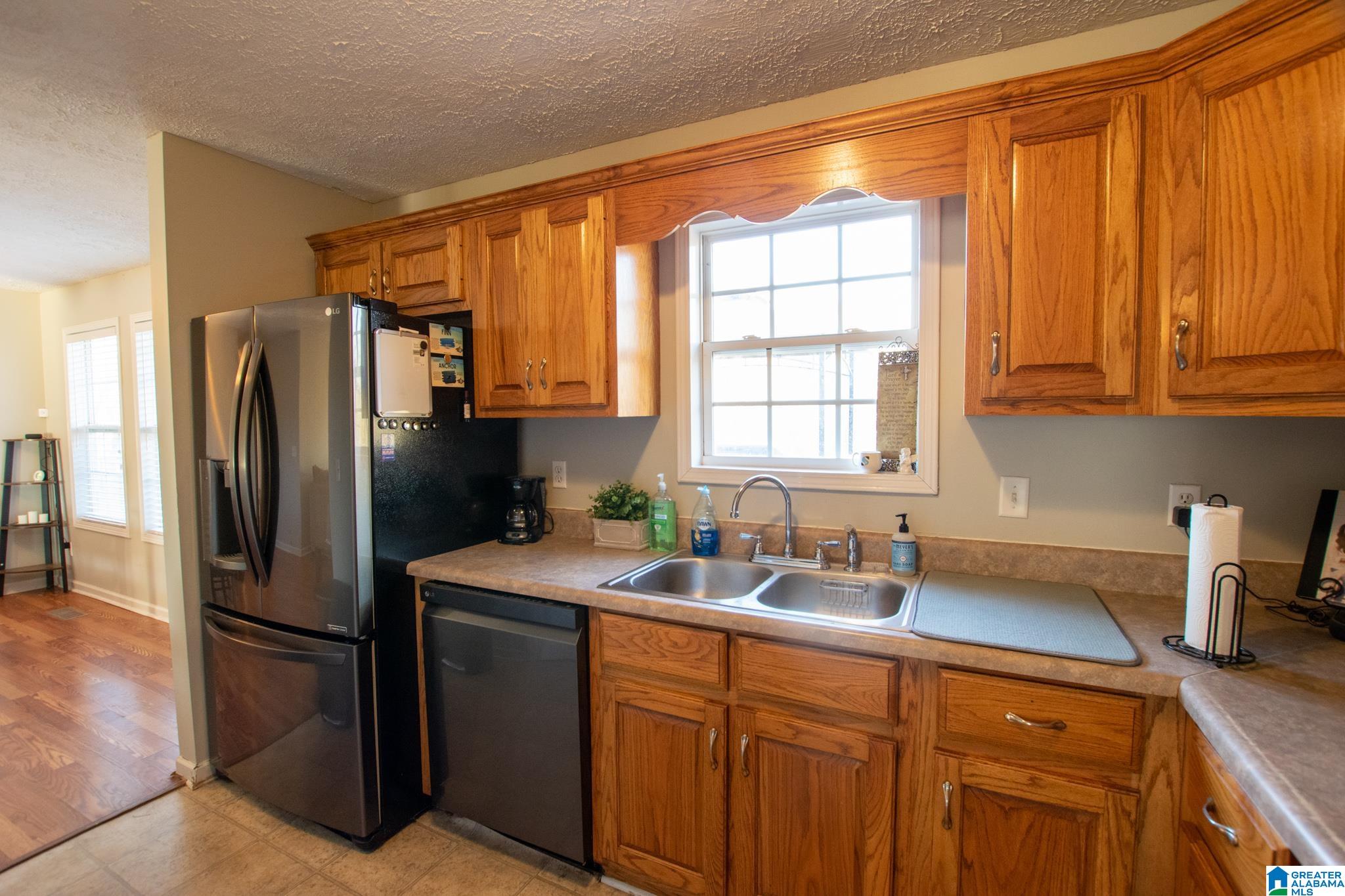 265 Quail Hollow Road Warrior, AL 35180 - Photo 9 of 32