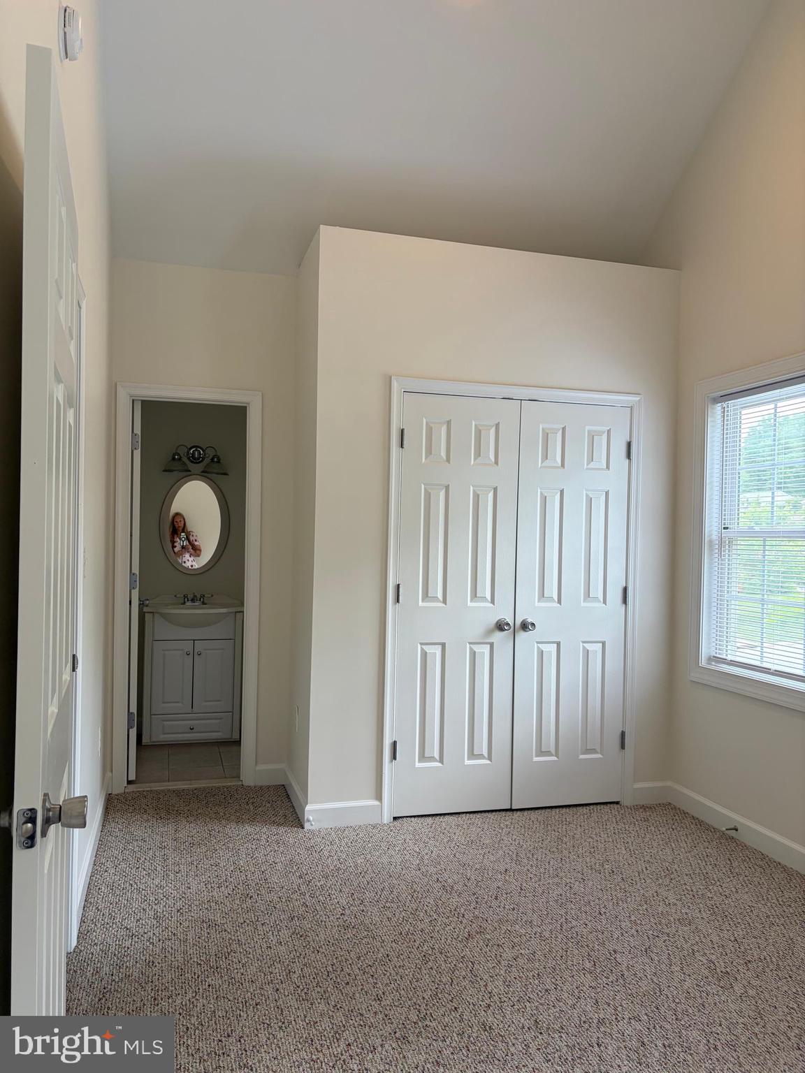 6711 Greendale Road Alexandria, VA 22310 - Photo 31 of 35 Bedroom 3 with bath