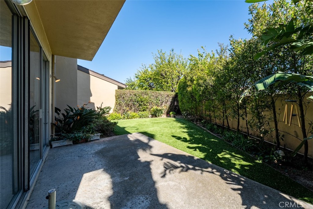 10 Rue Valbonne Newport Beach, CA 92660 - Photo 51 of 66