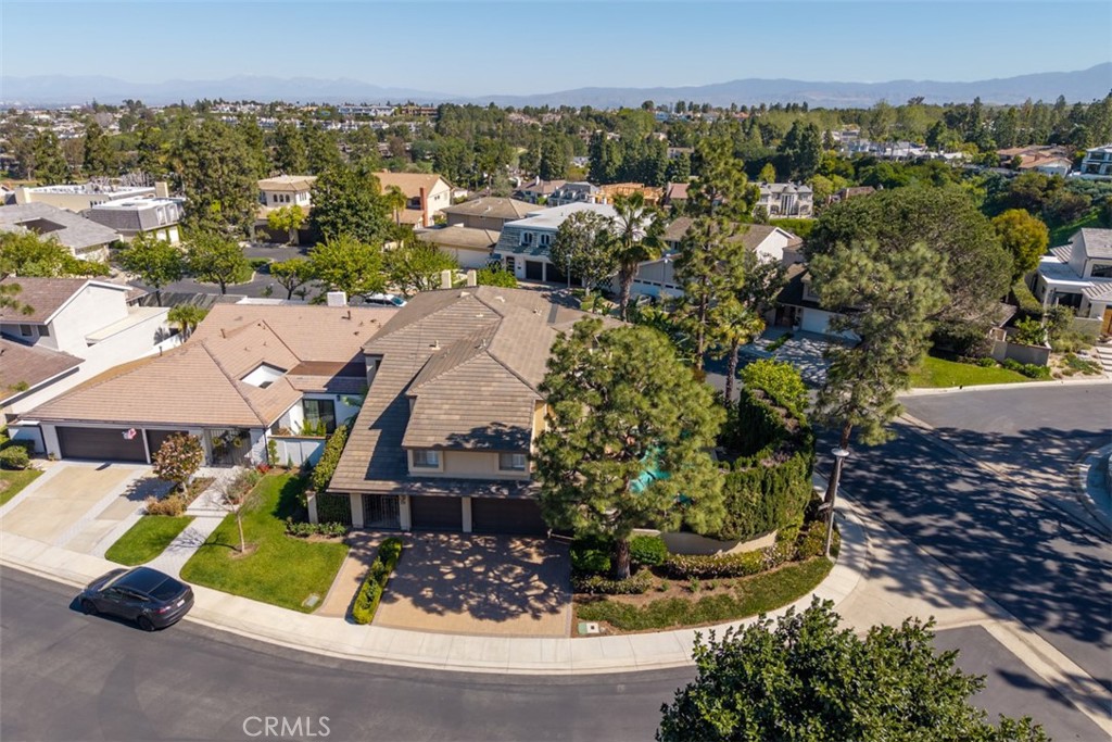 10 Rue Valbonne Newport Beach, CA 92660 - Photo 57 of 66 an aerial view of multiple houses with yard