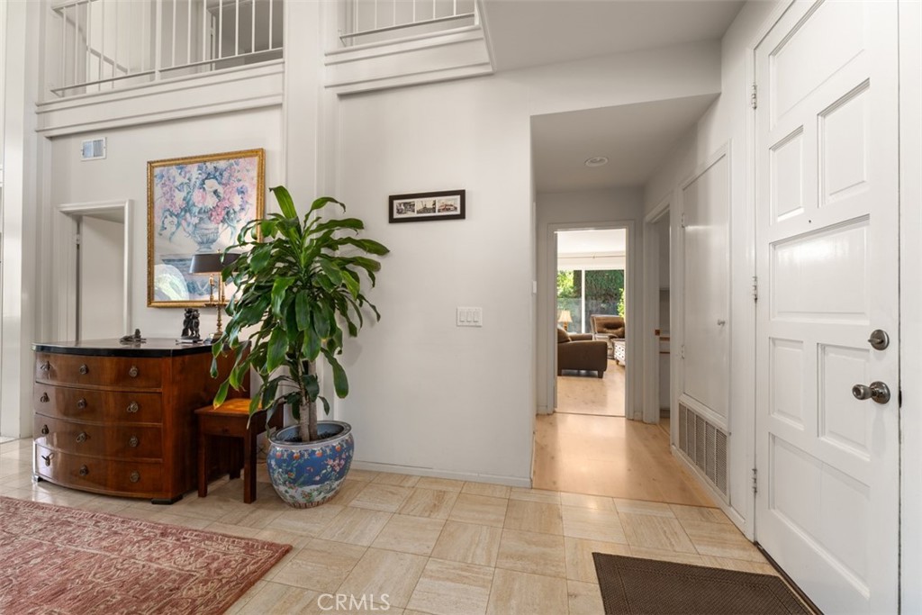 10 Rue Valbonne Newport Beach, CA 92660 - Photo 9 of 66 a view of entryway with a potted plant