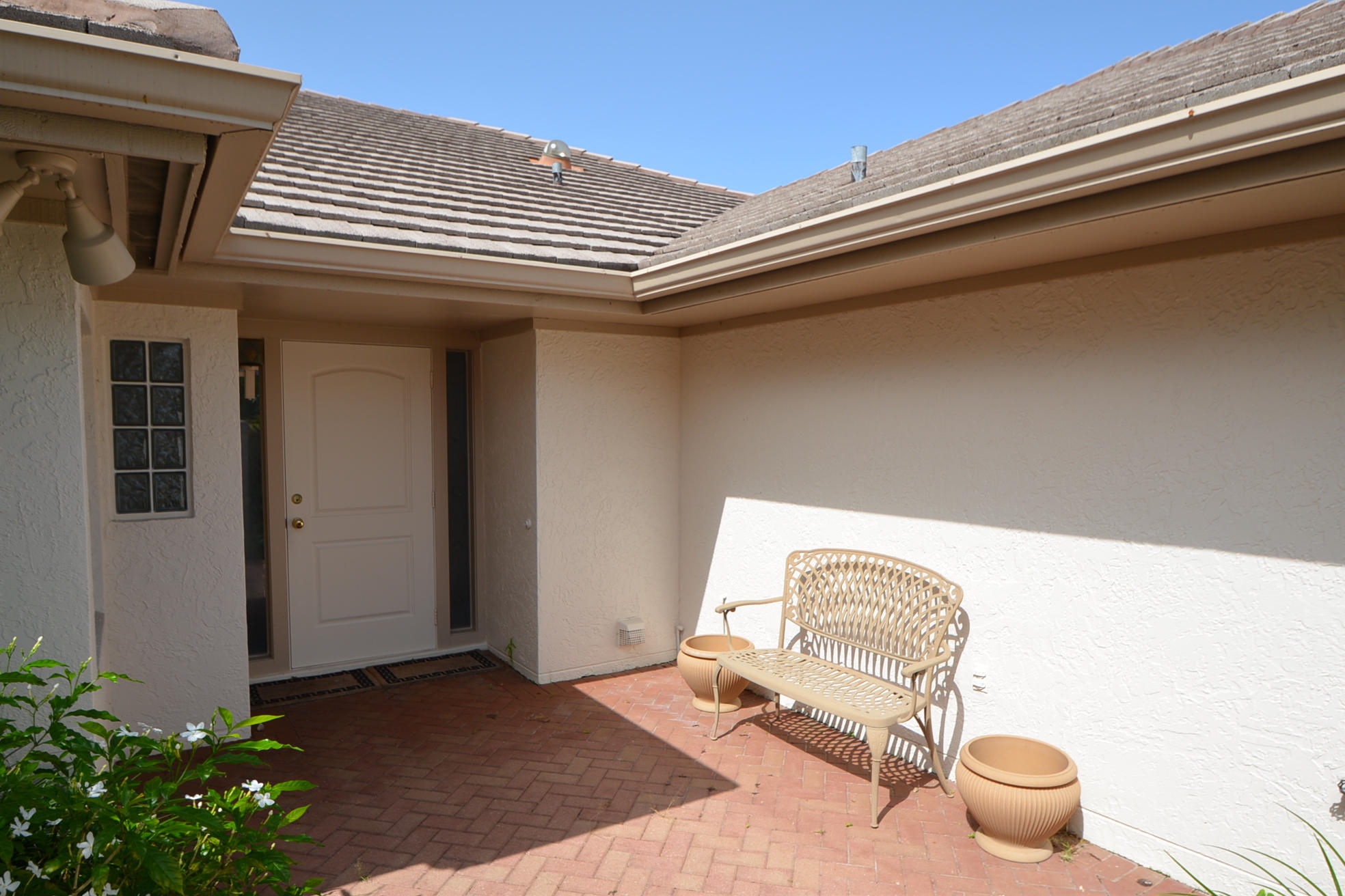 20434 Linksview Drive Boca Raton, FL 33434 - Photo 3 of 34 Front Entrance