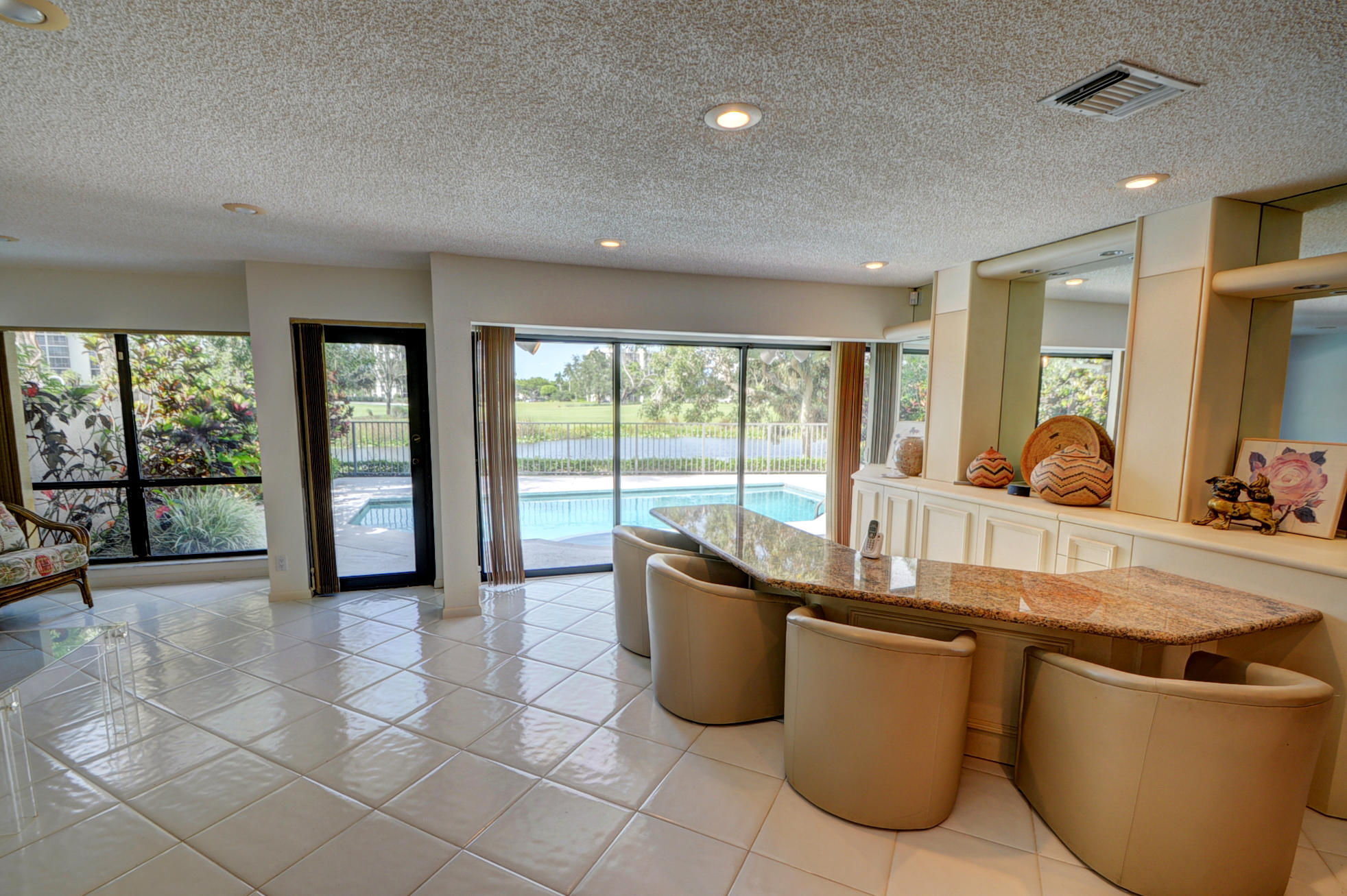 20434 Linksview Drive Boca Raton, FL 33434 - Photo 5 of 34 Living Area