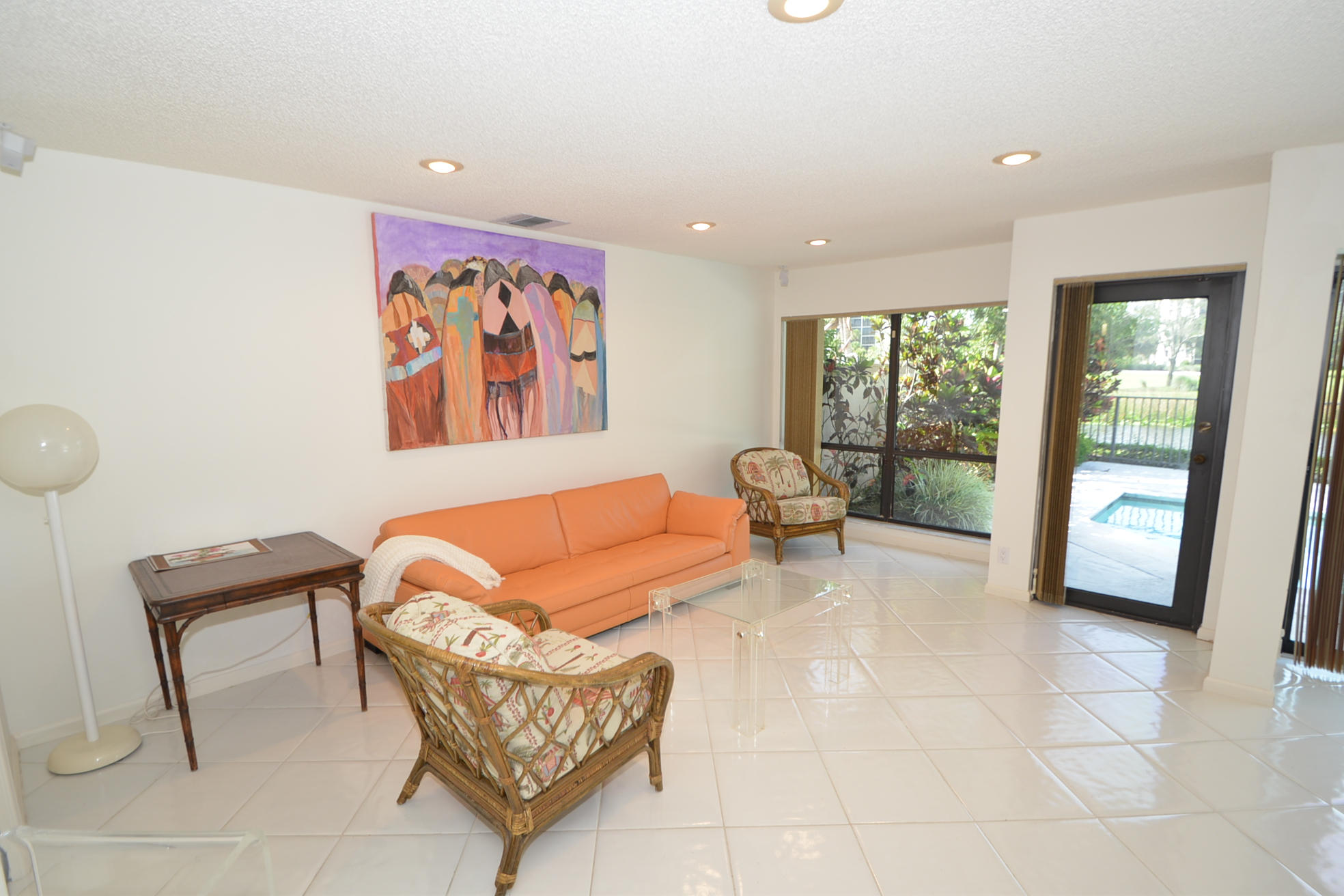 20434 Linksview Drive Boca Raton, FL 33434 - Photo 7 of 34 Living Area