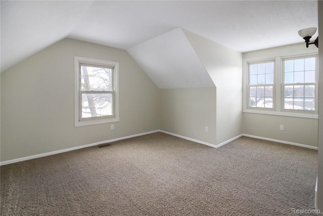 3194 Ripple Way White Lake, MI 48383 - Photo 16 of 22 IMG_6324_blended.jpg