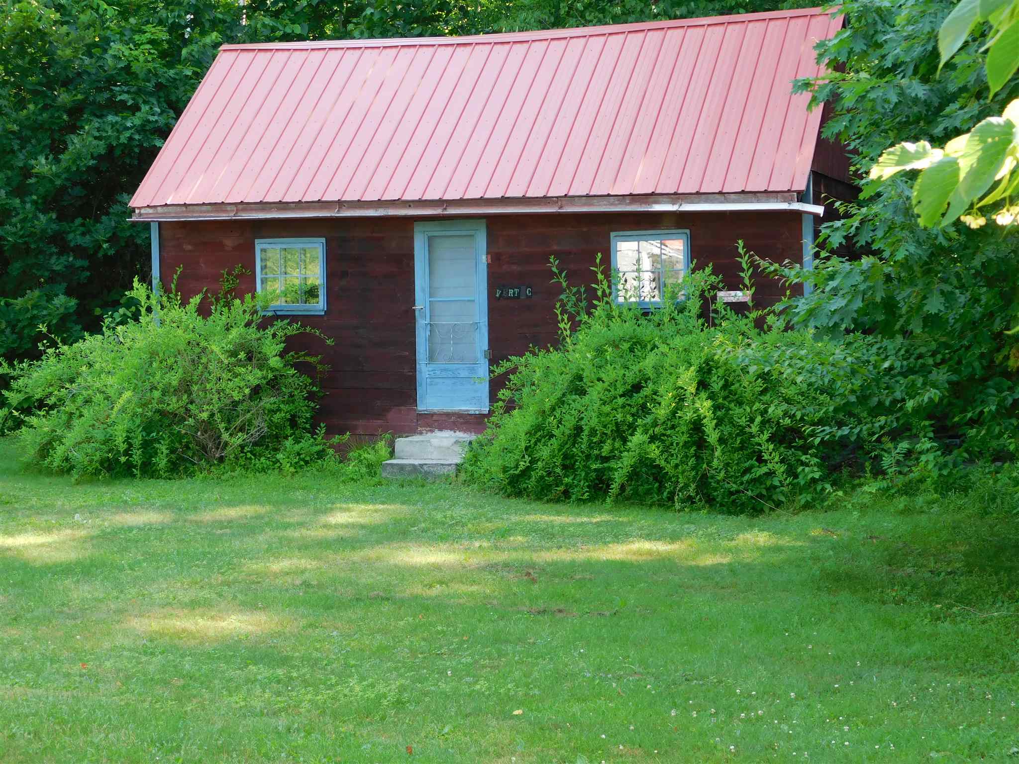 211 Williams Road Rockingham, VT 05143 - Photo 17 of 38