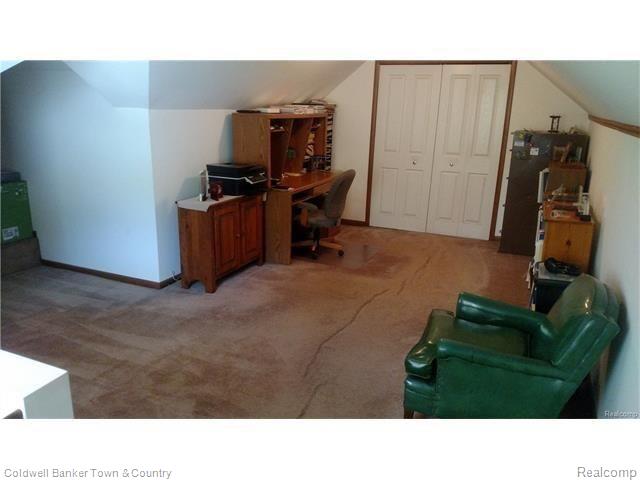 11553 Mcgregor Road Pinckney, MI 48169 - Photo 45 of 48 45.jpg